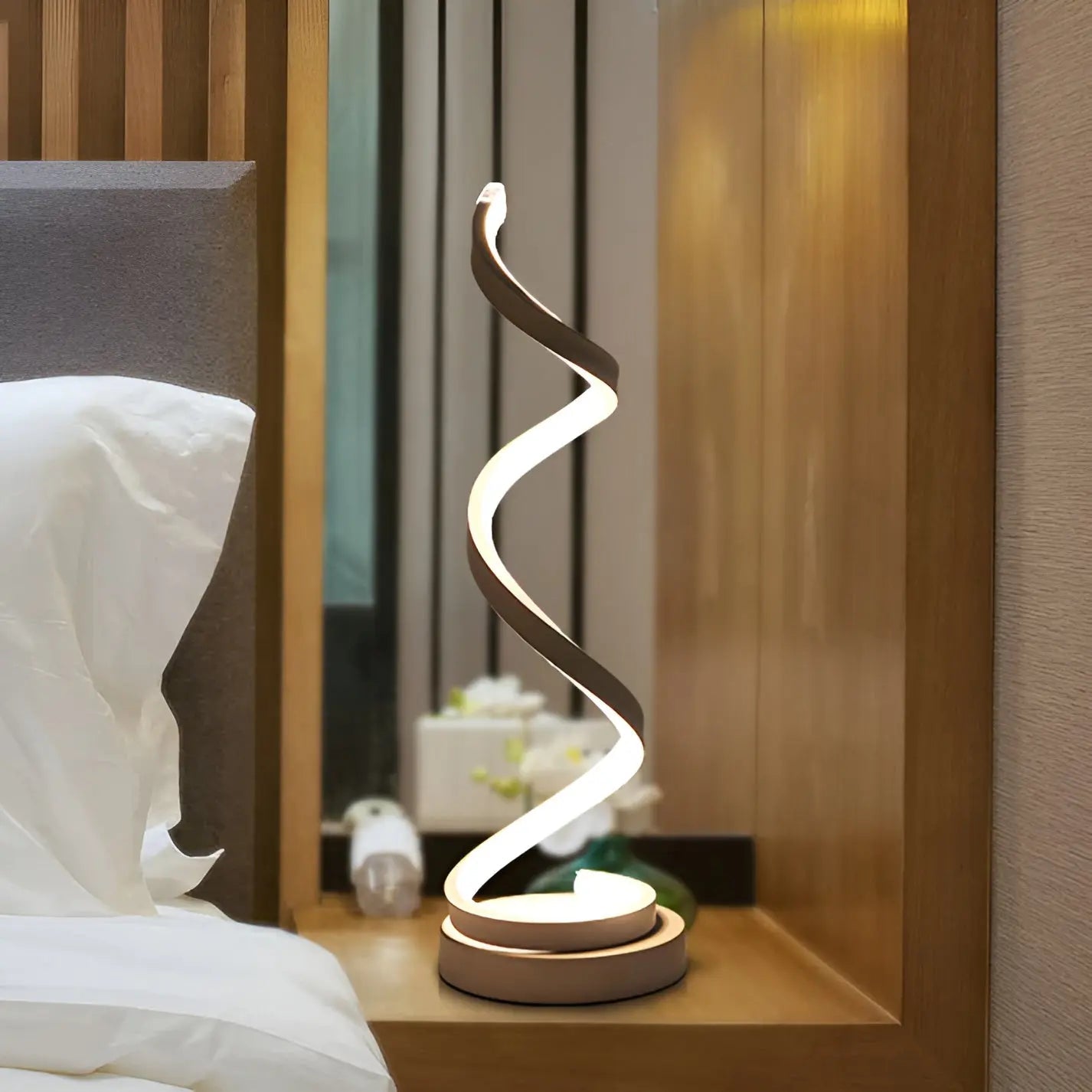 Elegante Spiral Glow LED  Lamp – Energiezuinig, Duurzaam & Oogvriendelijk Design