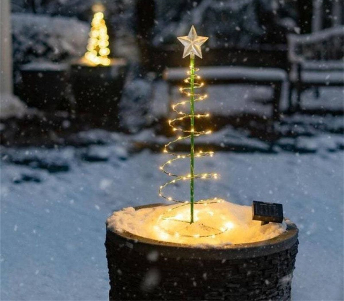 Draadloze Solar Kerstboom - Creëer de perfecte Kerstsfeer in jouw tuin!